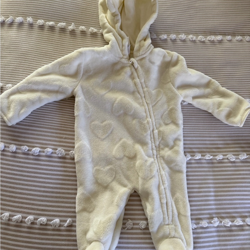 Ivory Fleece Baby Bunting - size 0-3m